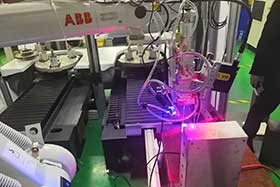 ky体育：激光焊焊缝自动跟踪