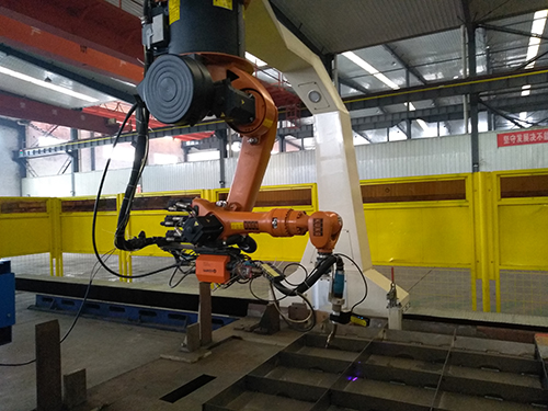 创想激光视觉焊缝跟踪传感器，助力中厚板焊接智能化