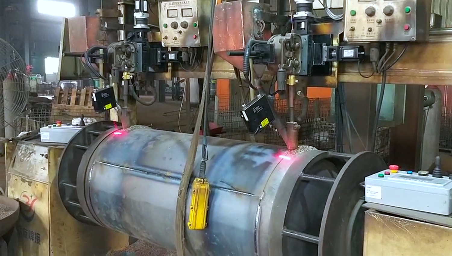 激光焊缝跟踪传感器在自动化焊接流程中的作用